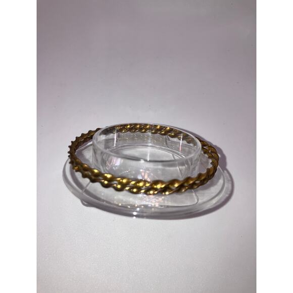 Two Brass Twisted Curved Around 2.75" Bangle Bracelets! - Picture 3 of 10